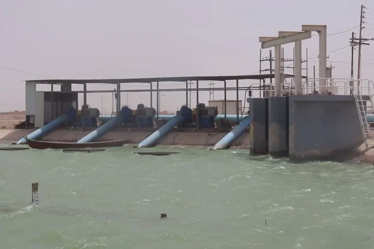 Basra is boiling with salt.. Parliamentary warning of the worsening water crisis: The budget has failed
