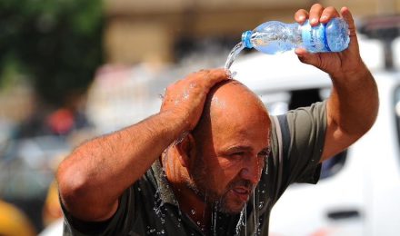 The heat of Basra... the heat shortens the official days... four days of reduced work hours