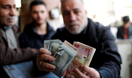 أزمة غير مسبوقة تضرب العراق وخبير يقترح طباعة نقود جديد