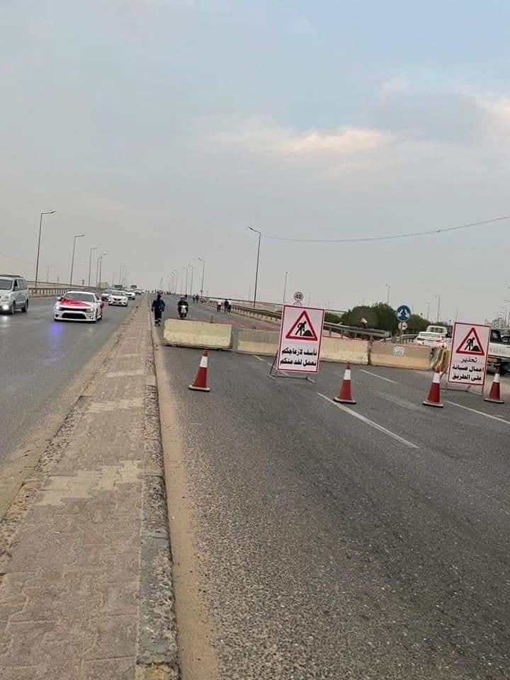 التبليط يقطع الطريق.. قطع مجسر ساحة سعد في البصرة.. حركة المرور تتأثر لمدة نصف شهر