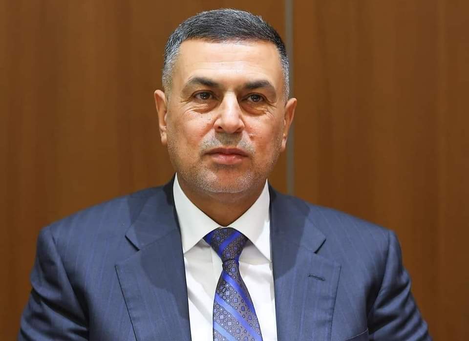 العيداني ينتصر قانونياً.. المحكمة ترد دعوى رئيس الاستثمار السابق وتثبت قرار الإنهاء