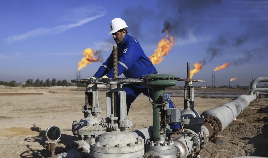 قفزة وسط الركود.. خام البصرة يرتفع 1.12 دولار مع ثبات أسعار النفط عالمياً