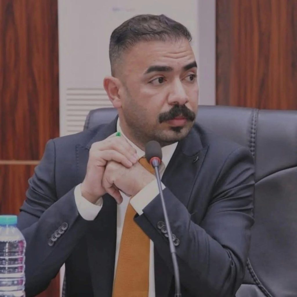 رفض استقالته.. مجلس محافظة البصرة يتمسك بعضوية علي عدنان بعد أزمة المحكمة