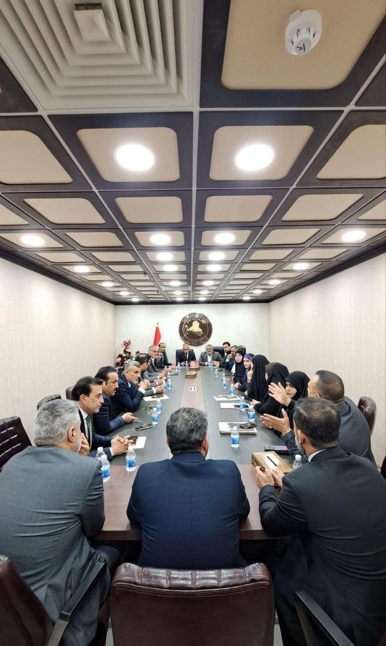 دفع الفراغ السياسي.. كتلة الصادقون تشدد على احترام المدد الدستورية وحسم انتخاب رئيس الجمهورية