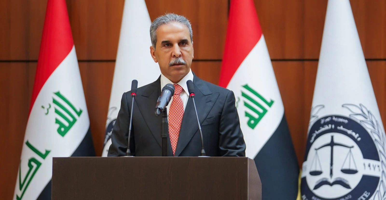 فائق زيدان يحذر من تداعيات “حرب الفصائل” على العراق