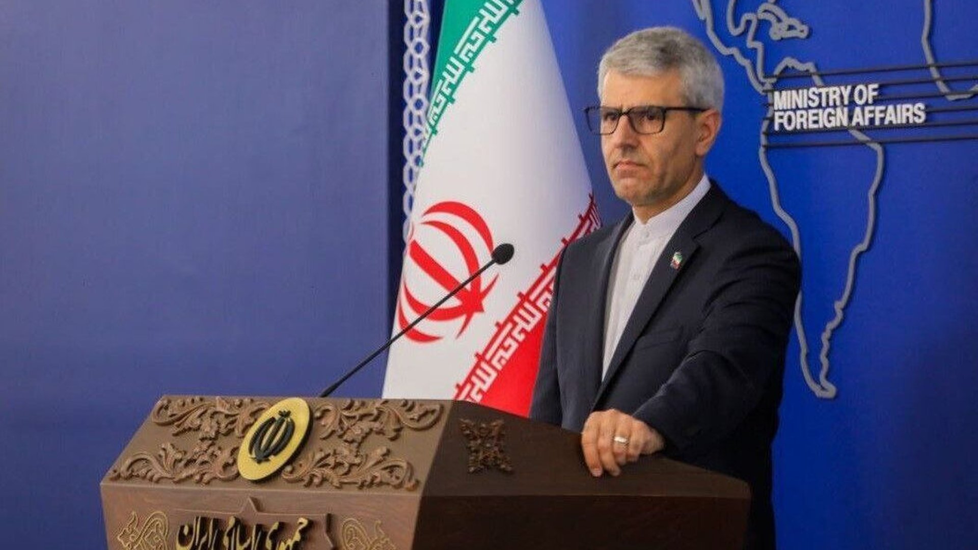 إيران تفجر مفاجأة: الإنزال الأمريكي كان لسرقة اليورانيوم